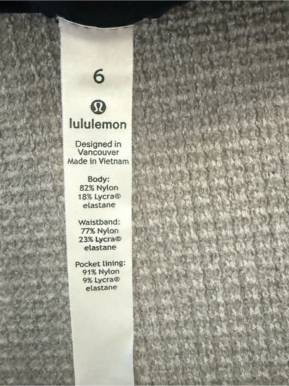 lululemon athletica women's Black leggings size 6